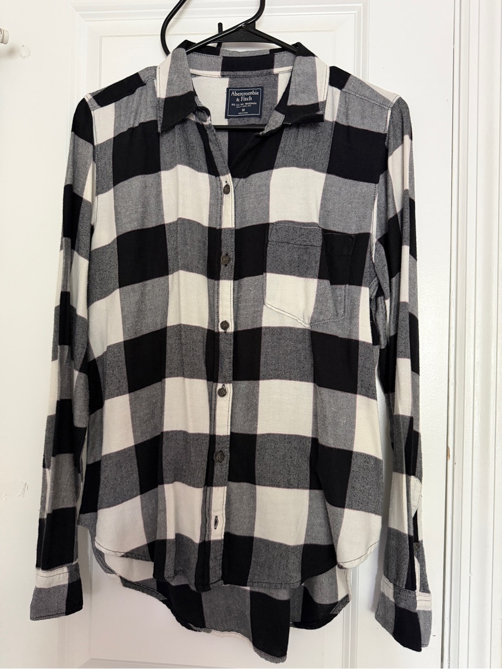 Abercrombie & Fitch Black, White and Gray Plaid Button-Front Shirt